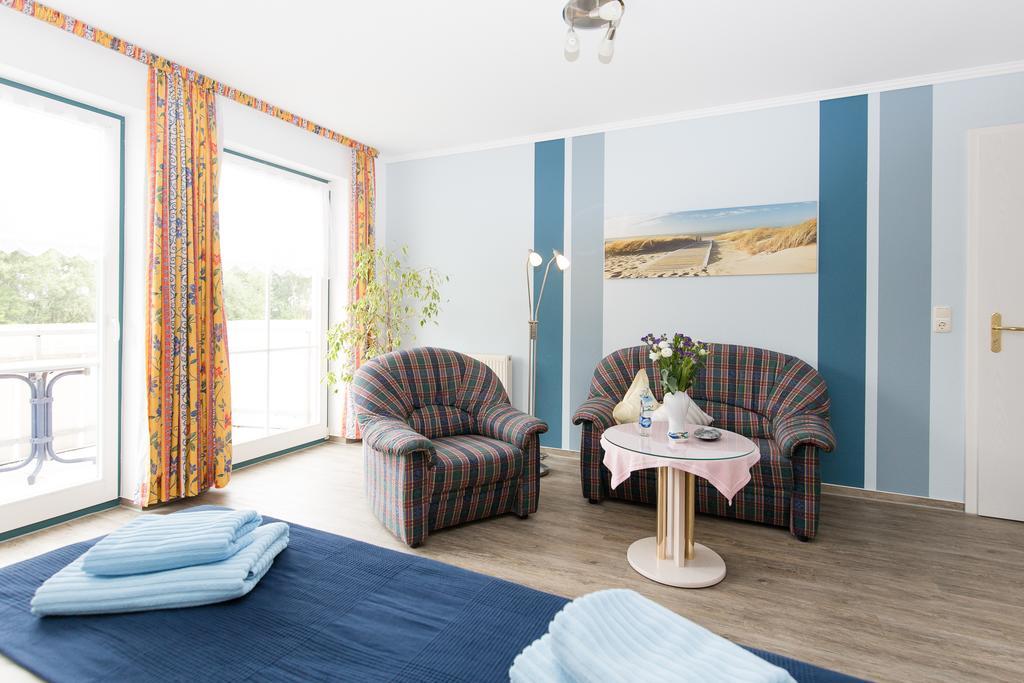 Hotel Garni Am Deich Zingst Kamer foto
